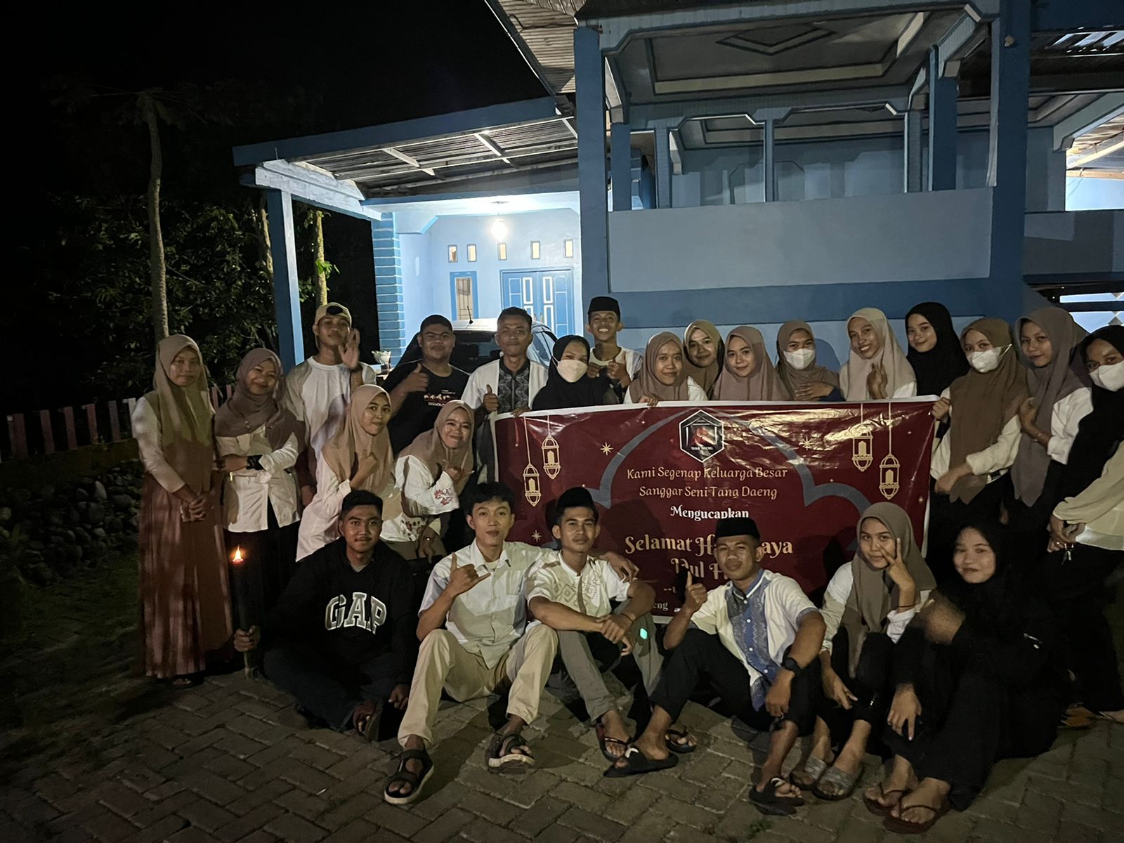 Kolaborasi Sanggar Seni Tanadaeng, Remaja Masjid dan Karang Taruna Laksanakan Takbir Keliling