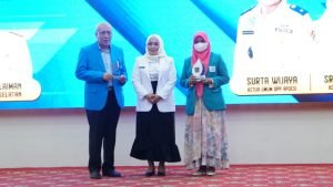 ITP Beri 1000 Orang Beasiswa, Apdesi Sulsel Anugrahi Penghargaan