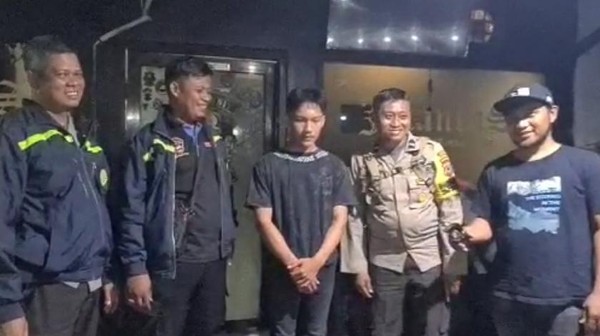 Paccemburuan, Remaja di Makassar Tikam Pacar Mantan Kekasih saat Berboncengan