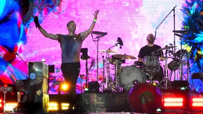 Tiket Konser Coldplay Tembus Rp 60 Juta, Penjual Buka Suara