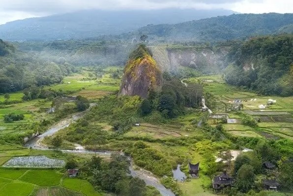 5 Tempat wisata gunung di Padang terbaru