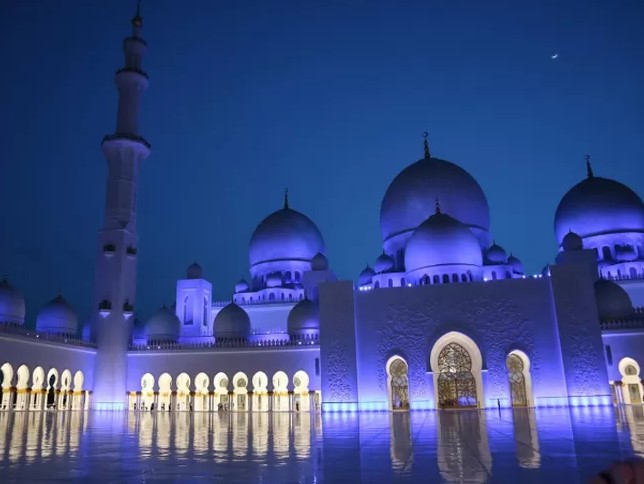 5 Masjid terbaik di kota Surabaya